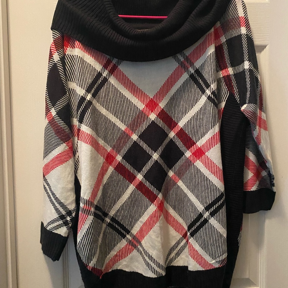 Beautiful plaid sweater